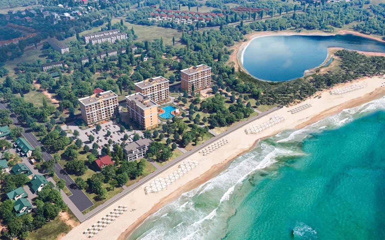 Новая Керкенетида, Евпатория — Просторные форматы · до 75 м²