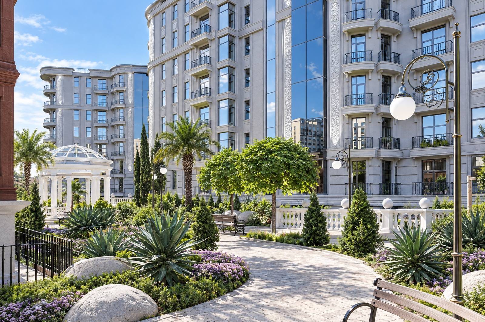Кировъ, Ялта — Вход · от 52 м²