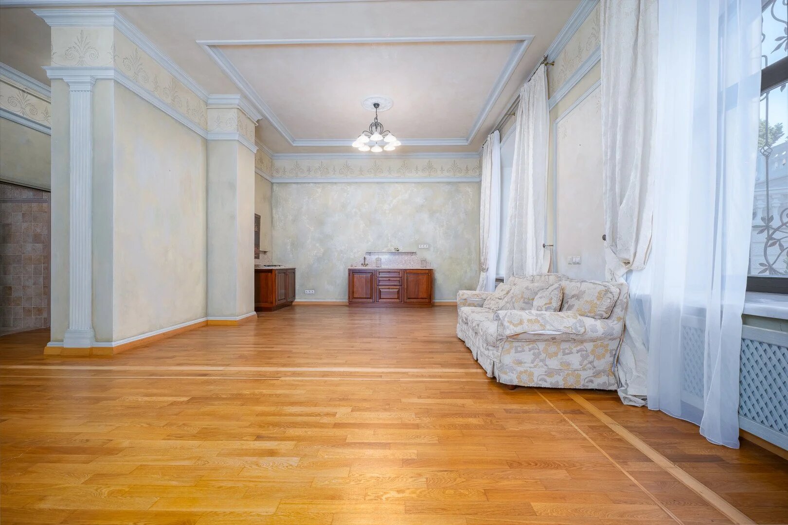 Квартира в Ялта — фото 2