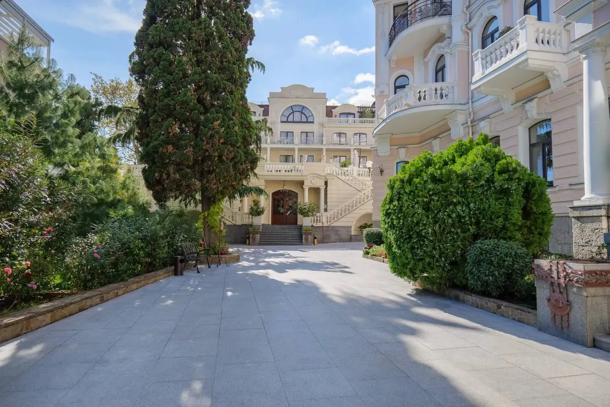 Двухкомнатная квартира в Ялте, 67 м² — фото 10