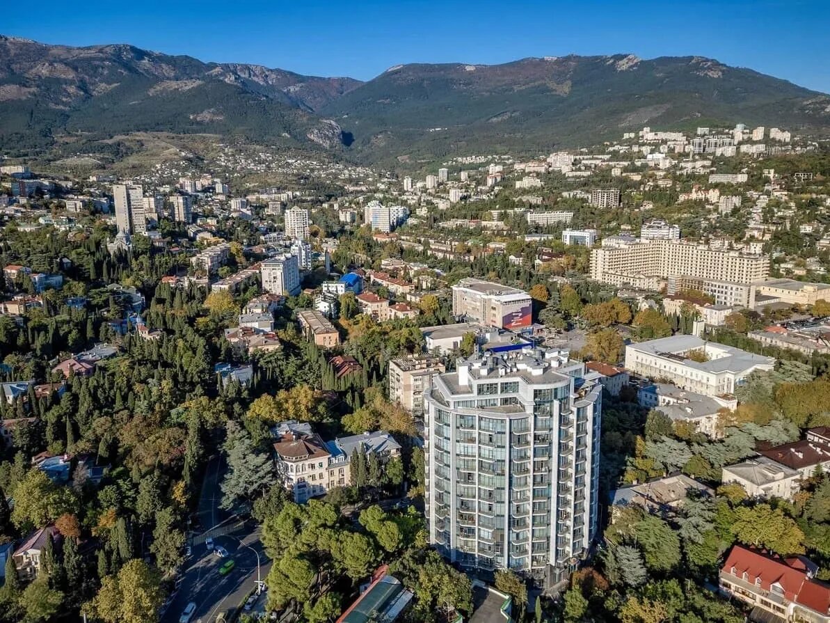 Квартира в Ялта — фото 2