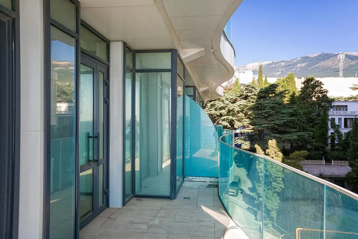Трёхкомнатная квартира в Ялте, 181 м² — фото 9