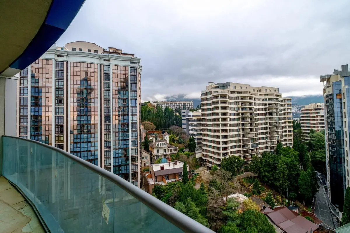 Двухкомнатная квартира в Ялте, 141 м² — фото 12