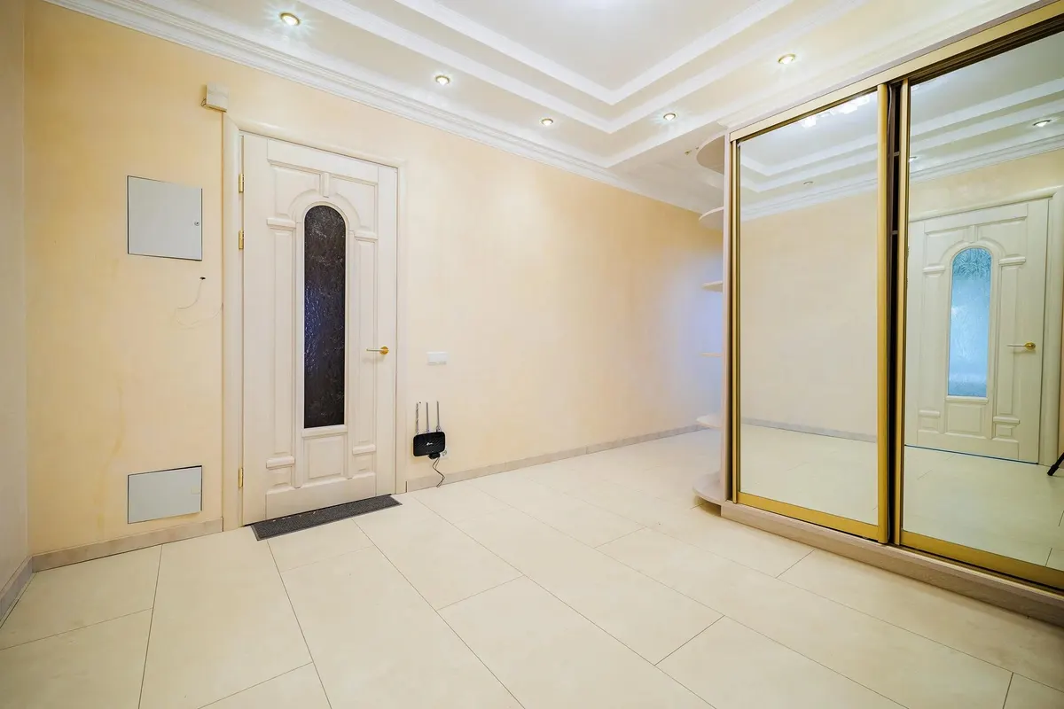 4-комнатная квартира в Ялте, 343 м² — фото 40