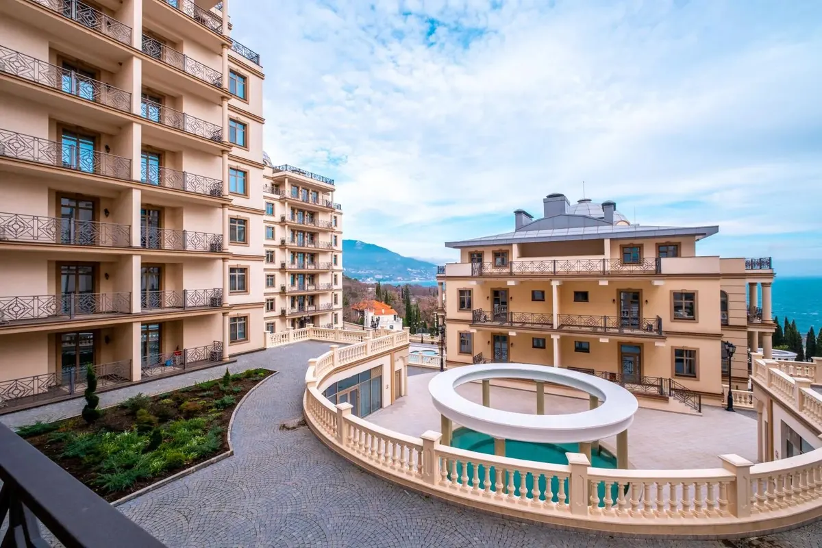 Двухкомнатная квартира в Ореанде, 125 м² — фото 24