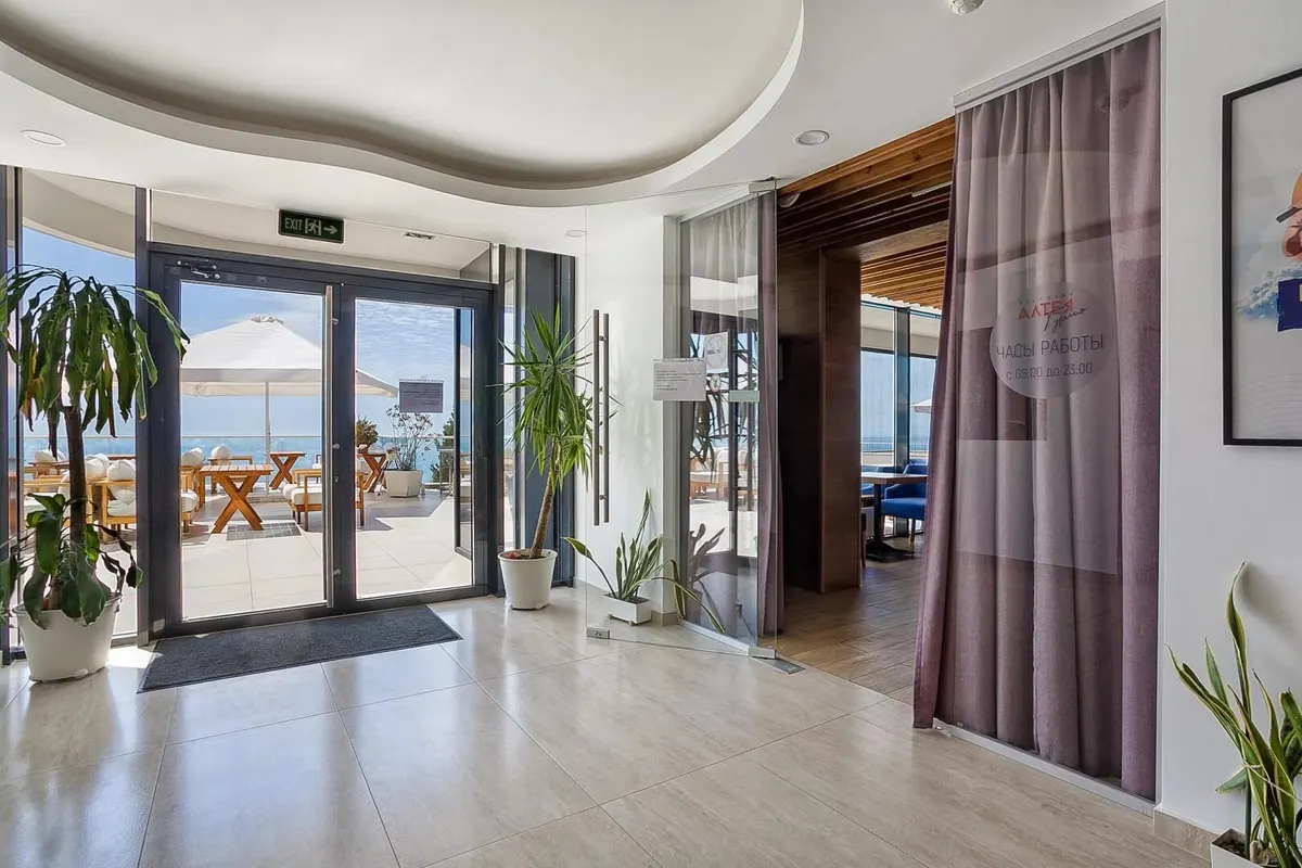 Двухкомнатная квартира в Гурзуфе, 120 м² — фото 17