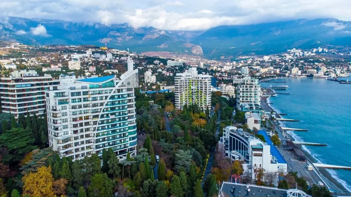 Трёхкомнатная квартира в Ялте, 177 м² — фото 14
