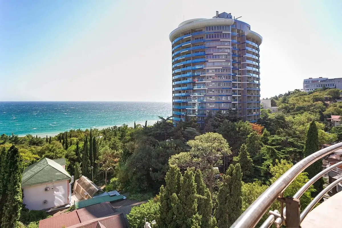 Трёхкомнатная квартира в Ялте, 177 м² — фото 7