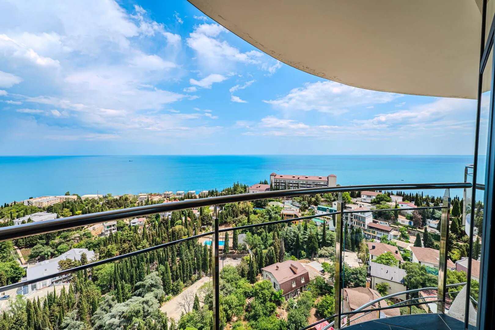Квартира в Алушта — фото 6