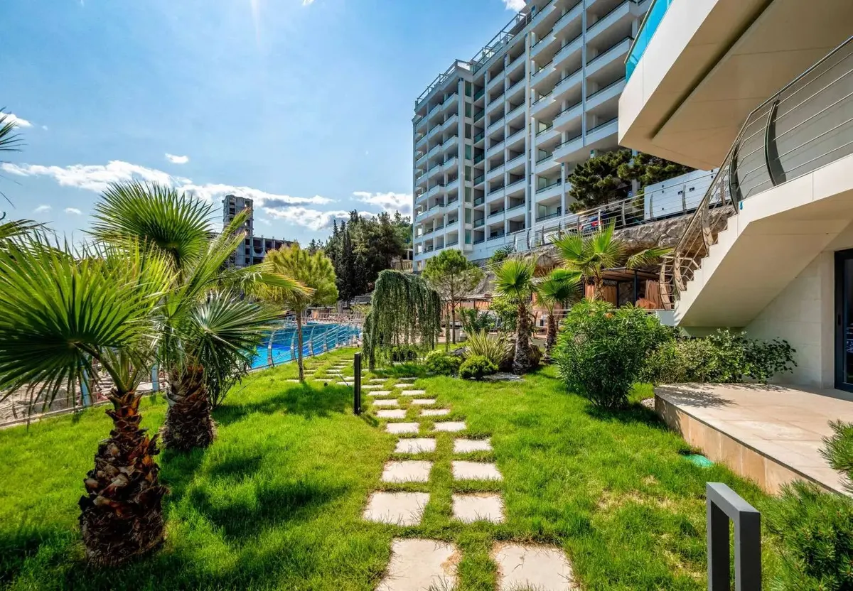 Двухкомнатная квартира в Ялте, 104 м² — фото 18
