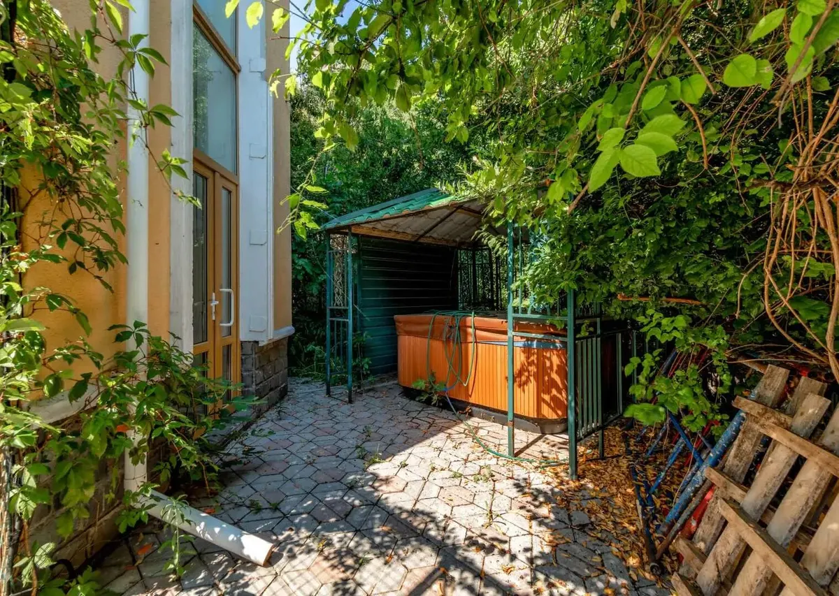 Дом 700 м² в Никите, участок 8 сот. — фото 16