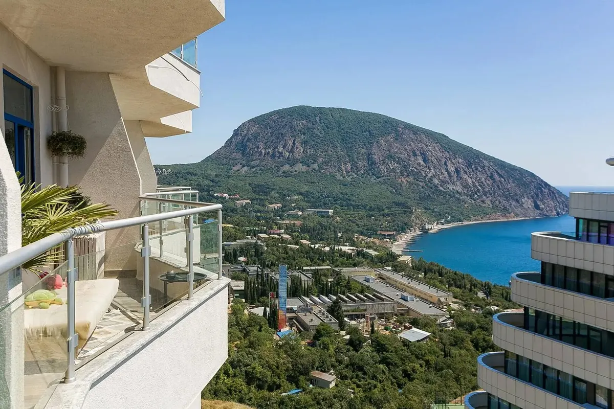 Двухкомнатная квартира в Гурзуфе, 58 м² — фото 13