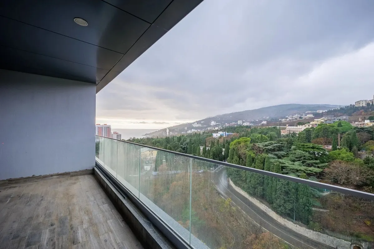 Однокомнатная квартира в Ялте, 64 м² — фото 10