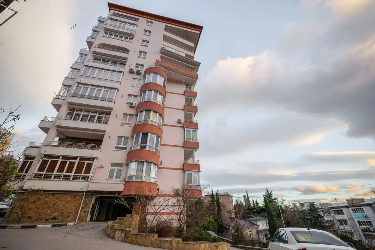 Однокомнатная квартира в Ялте, 71 м² — фото 21