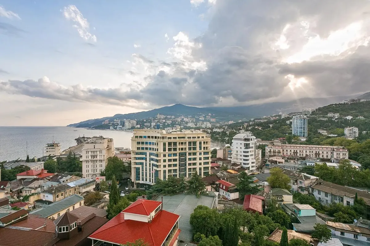 Однокомнатная квартира в Ялте, 84 м² — фото 16