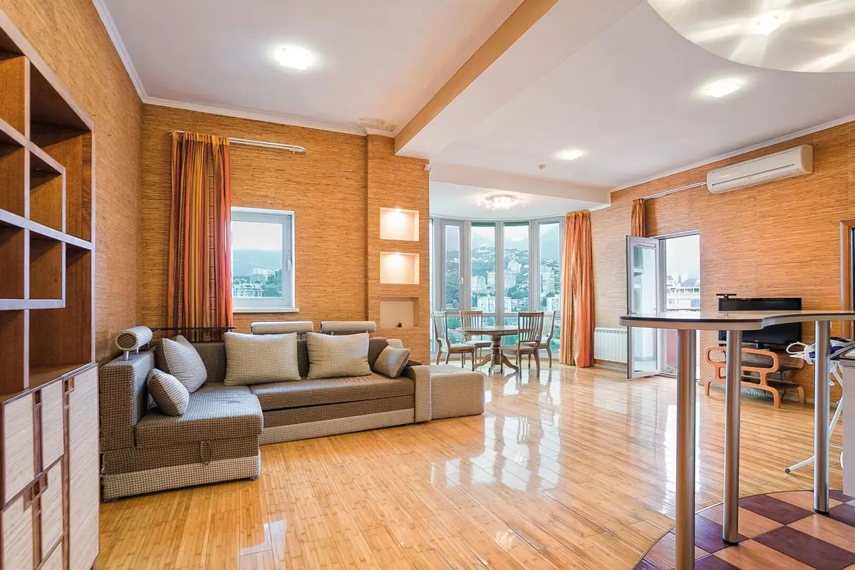 Однокомнатная квартира в Ялте, 84 м² — фото 6