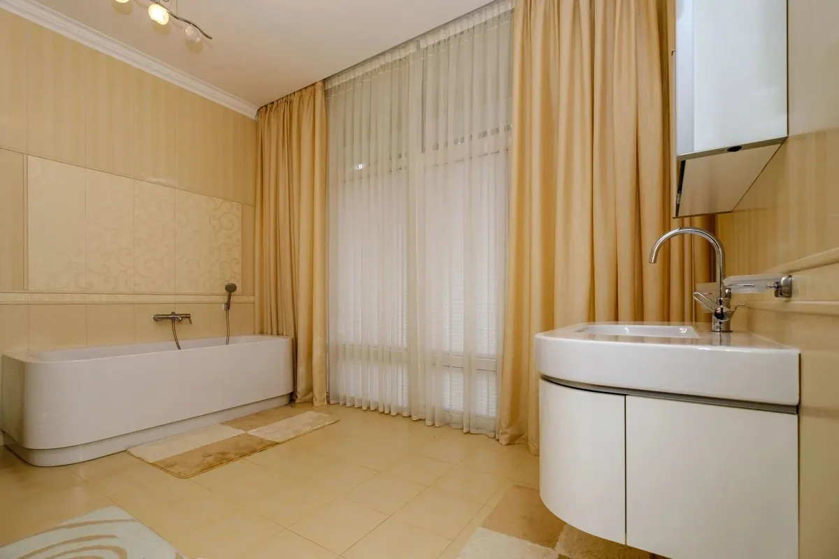 5-комнатная квартира в Ялте, 646 м² — фото 15