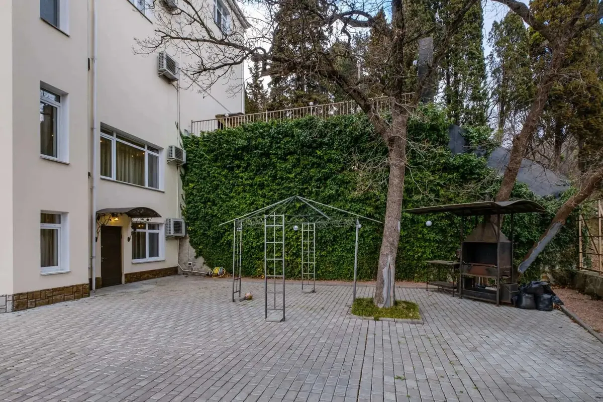 5-комнатная квартира в Ялте, 646 м² — фото 4