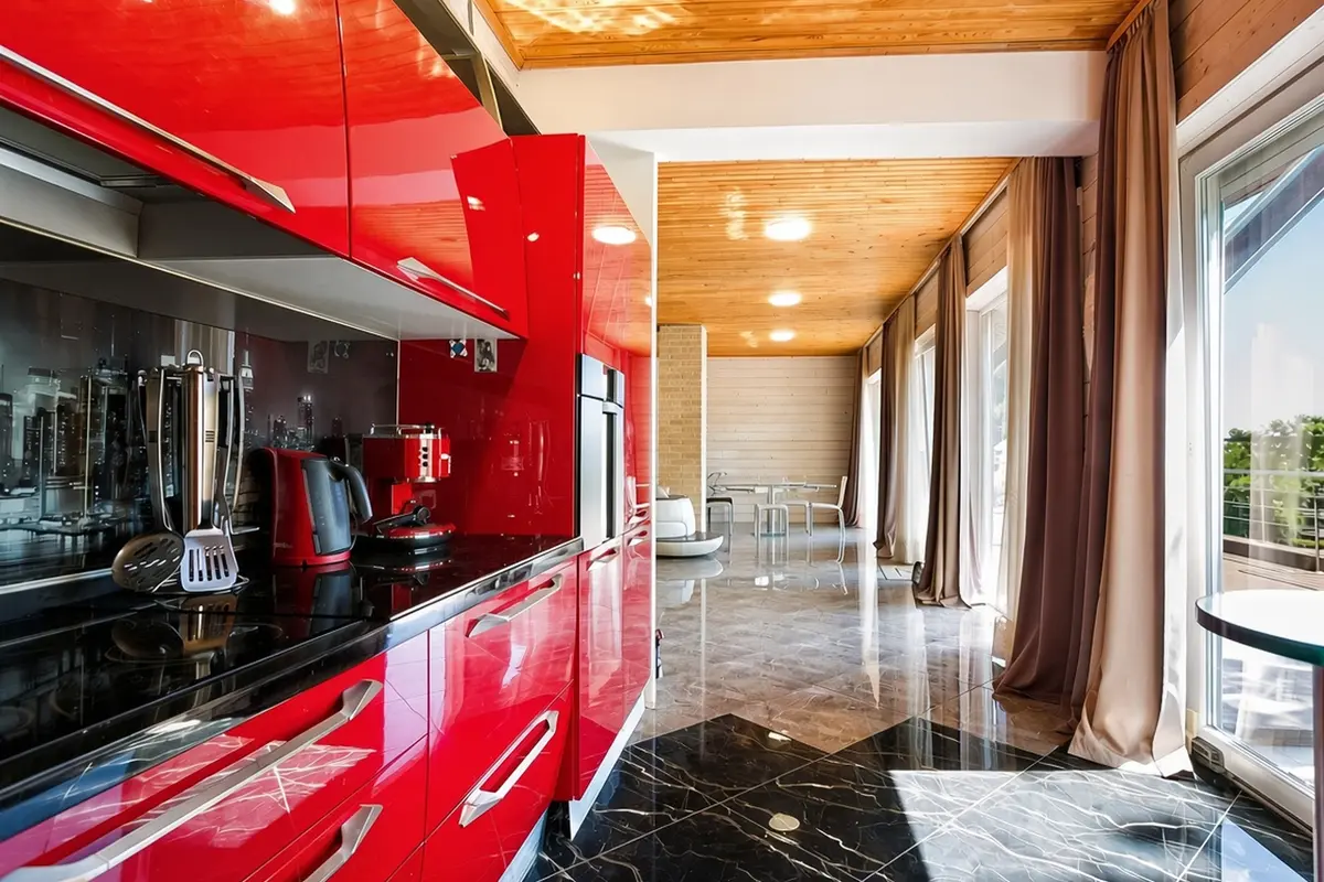 Дом 350 м² в Ялте, участок 10 сот.