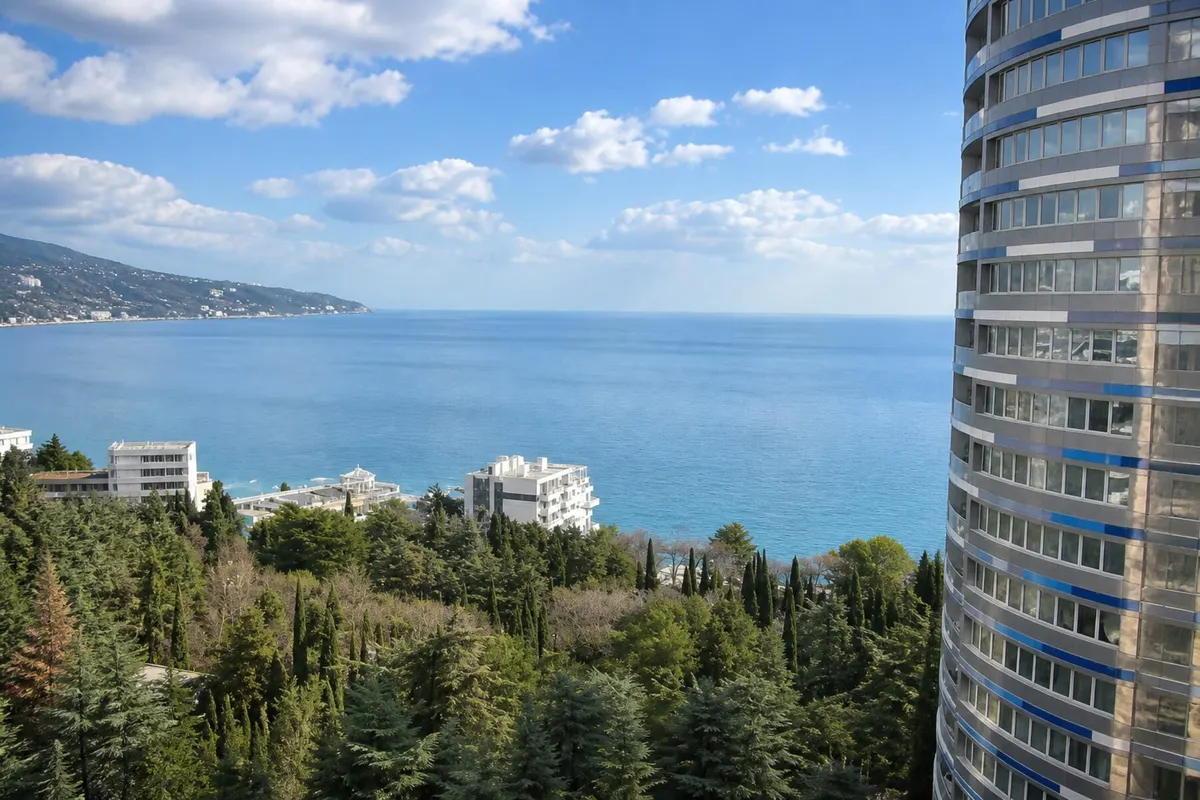 Трёхкомнатная квартира в Ялте, 59 м²