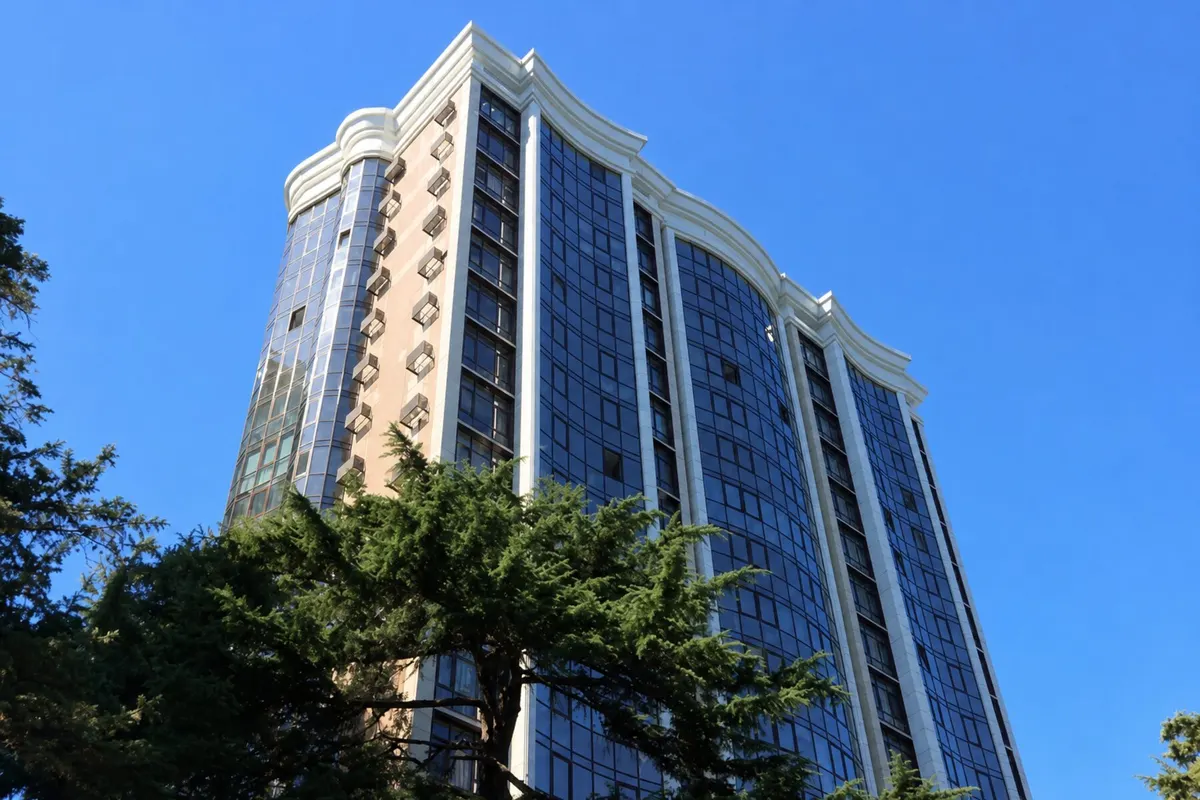 Трёхкомнатная квартира в Ялте, 59 м²