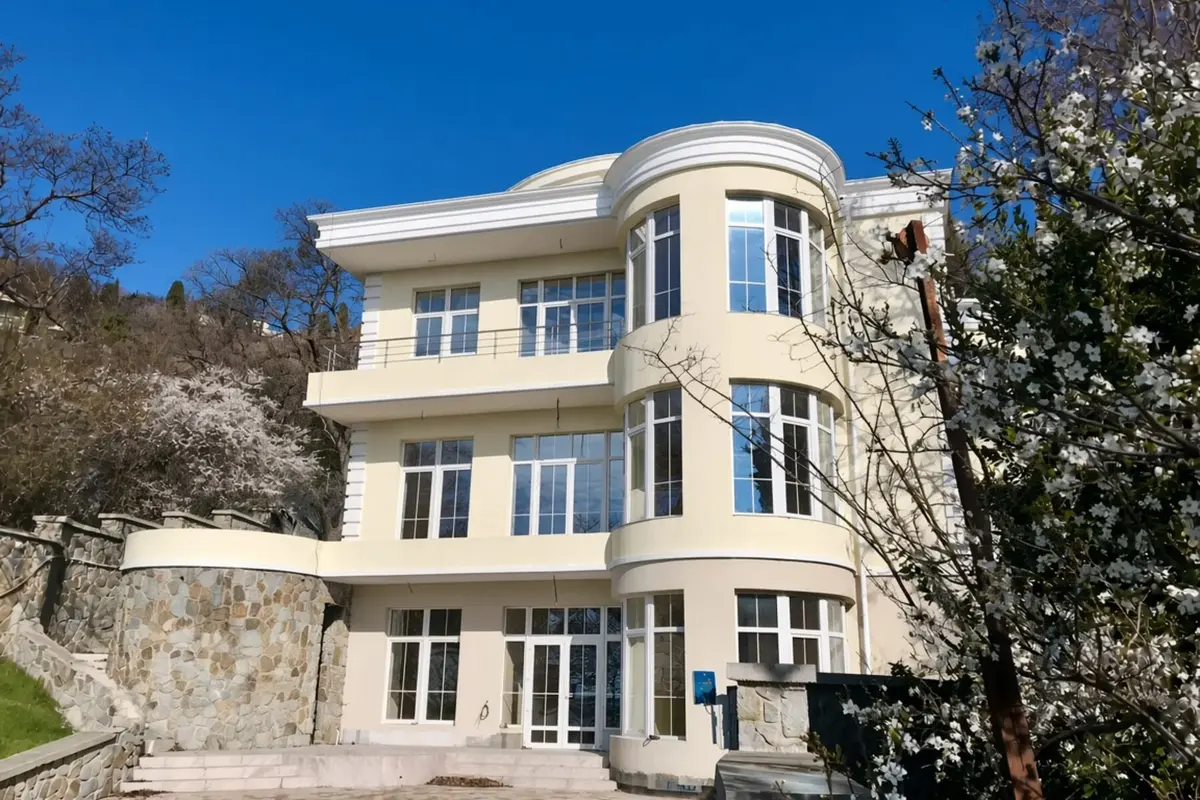 Алупка