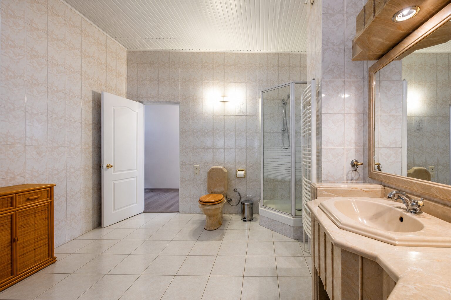 Дом 740 м² в Восходе, участок 9 сот.