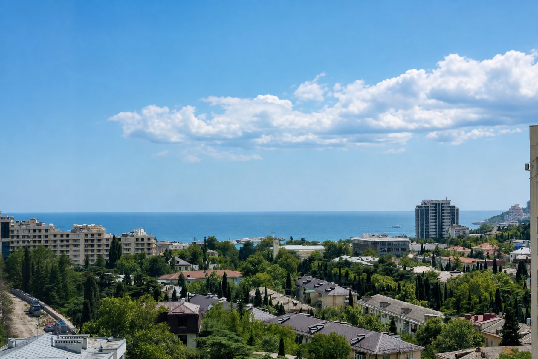 Двухкомнатная квартира в Ялте, 93,1 м²