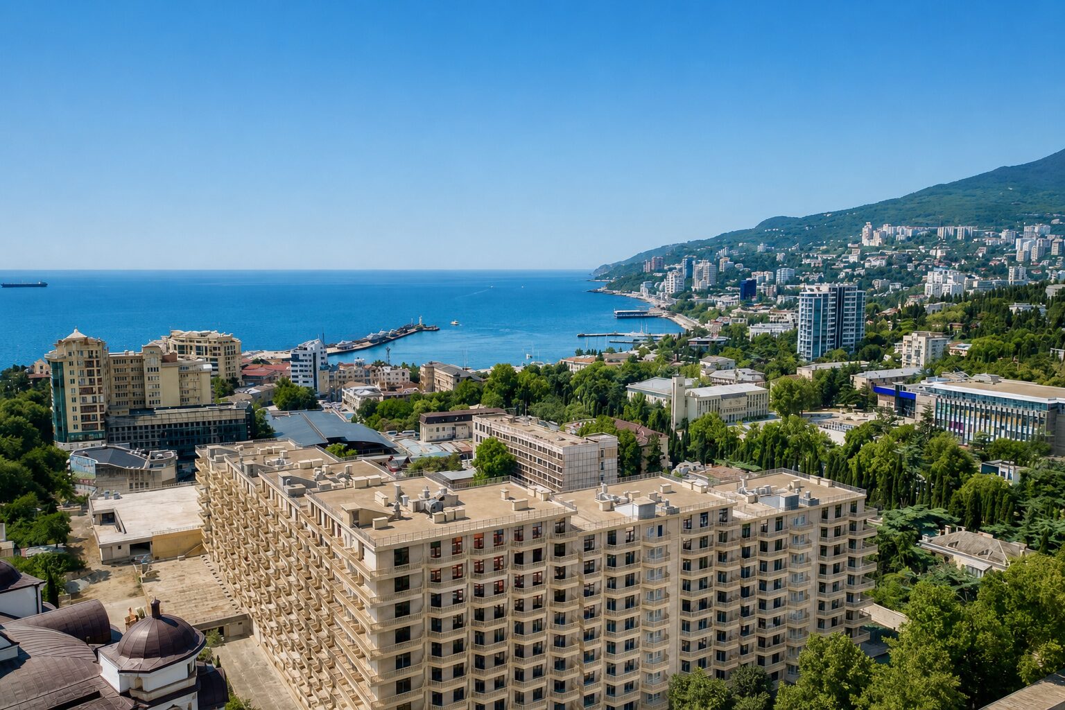 Двухкомнатная квартира в Ялте, 52 м²