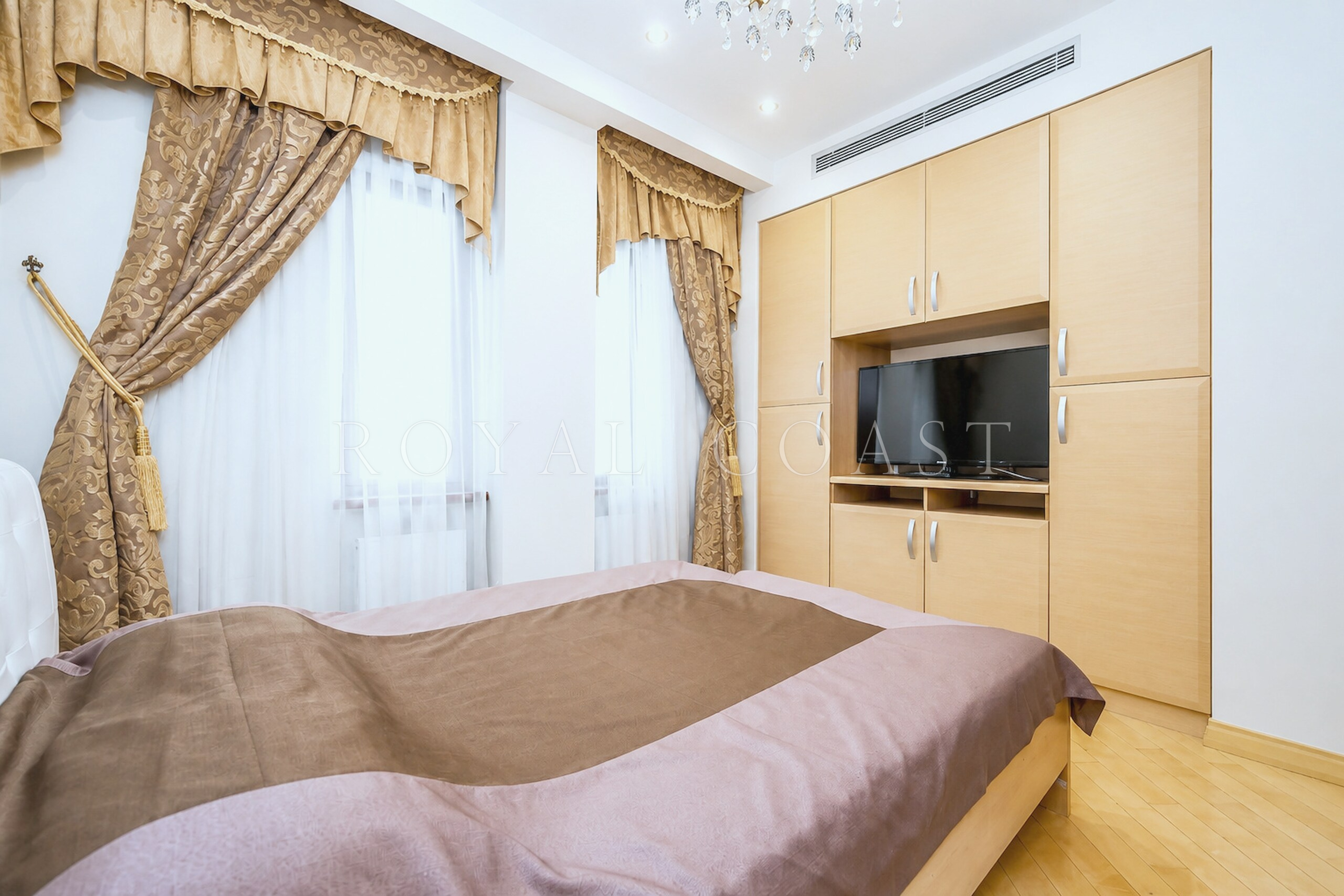 Трёхкомнатные апартаменты в Ялте, 108.5 м² — фото 23