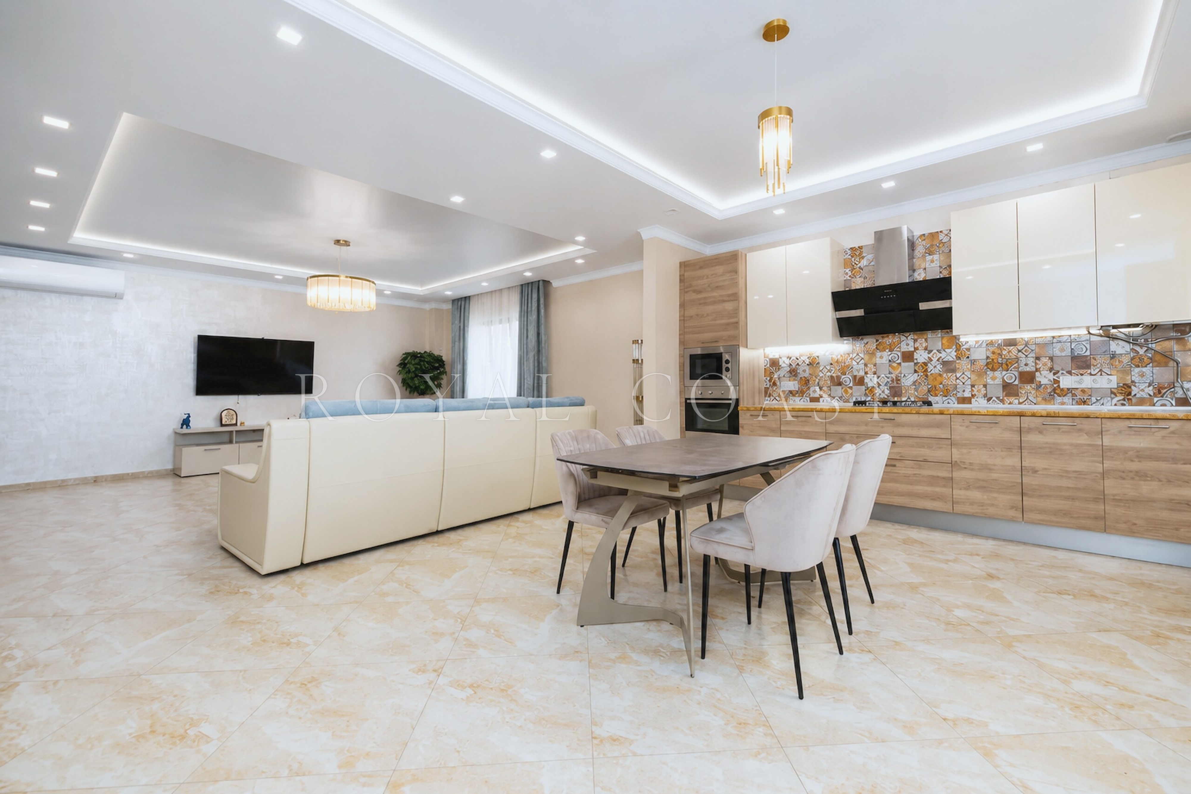 Дом 231.5 м² в Гурзуфе, участок 3 сот.