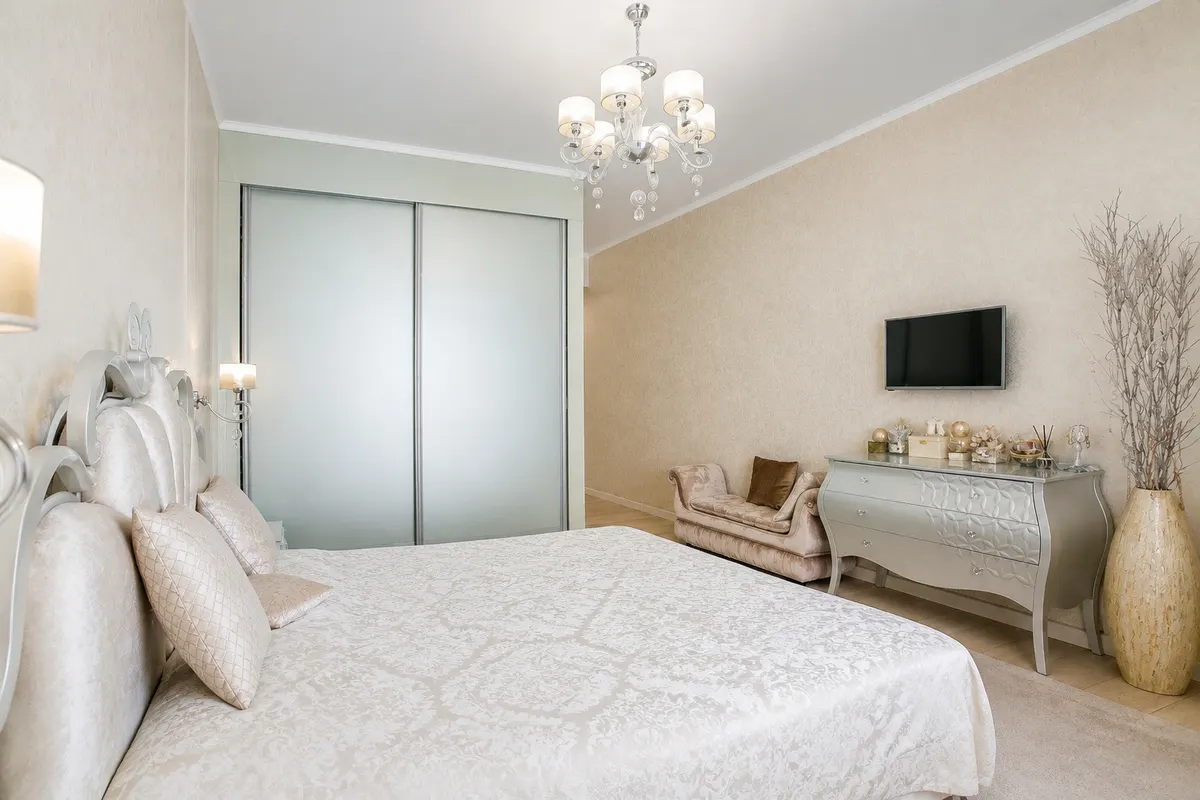Двухкомнатные апартаменты в Ялте, 106 м² — фото 6
