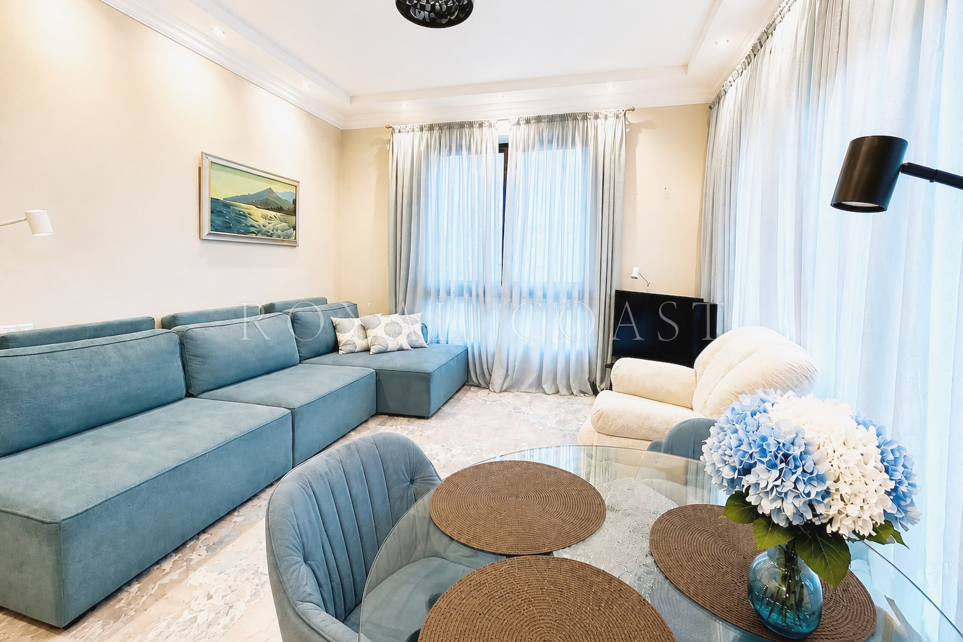 Двухкомнатные апартаменты в Ялте, 61 м² — фото 5