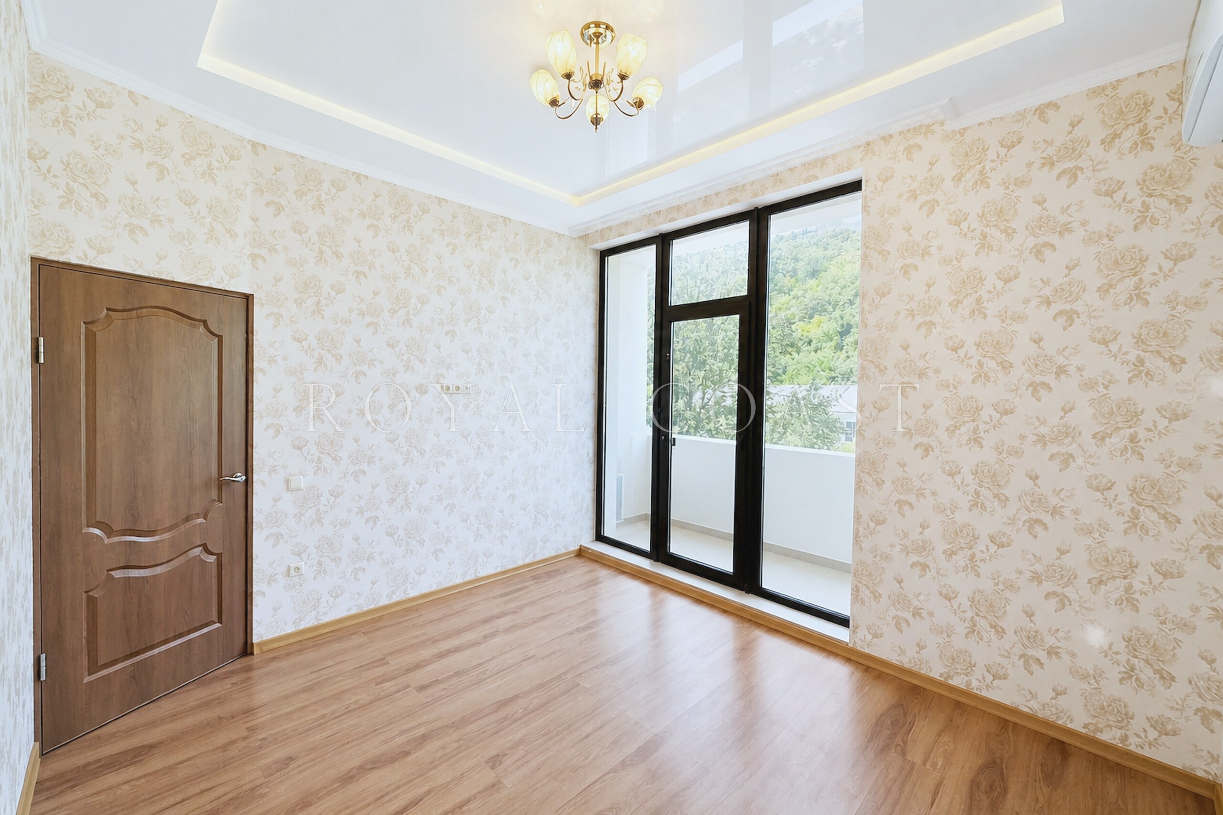 Двухкомнатная квартира в Ялте, 65.9 м² — фото 26