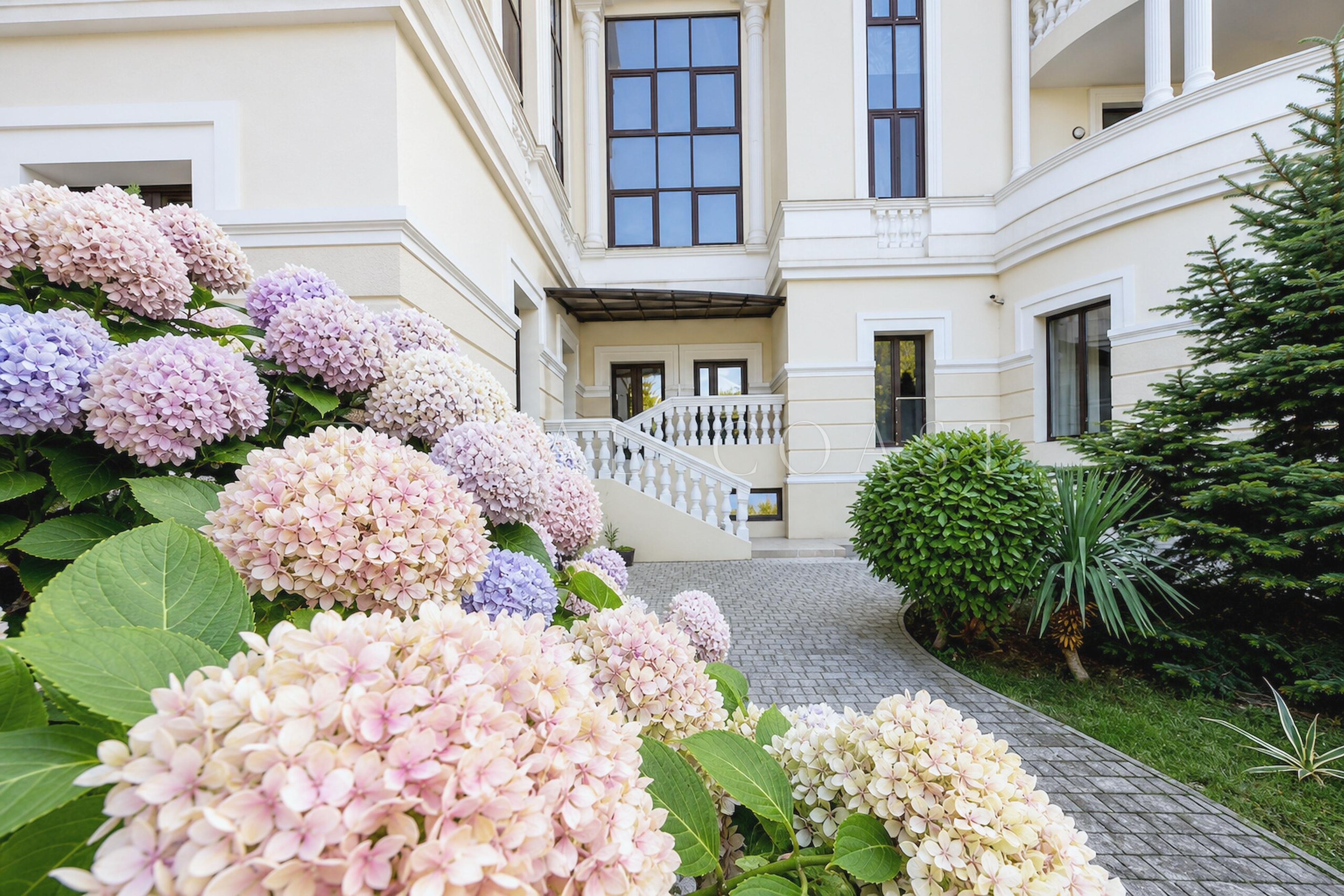 Двухкомнатная квартира в Ялте, 65.9 м² — фото 39