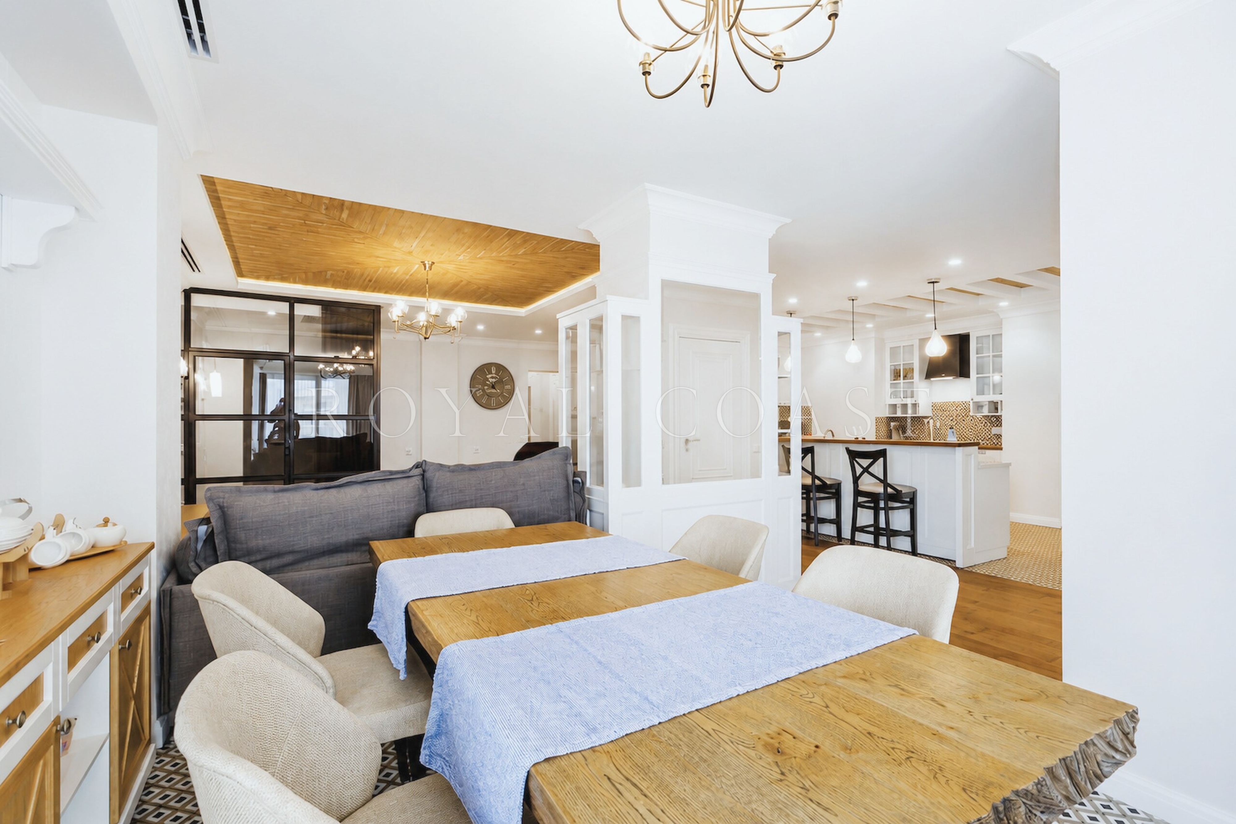 Четырёхкомнатная квартира в Ялте, 179 м² — фото 10
