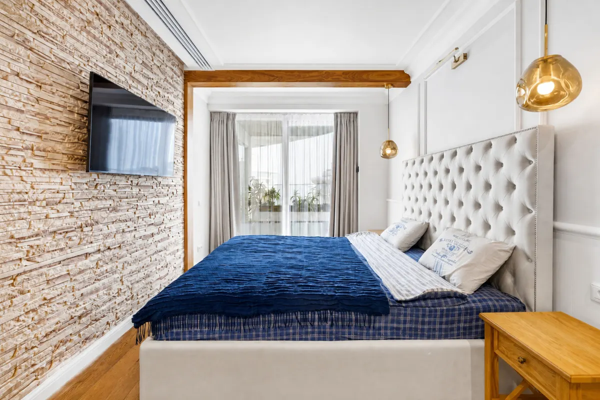Четырёхкомнатная квартира в Ялте, 179 м² — фото 29