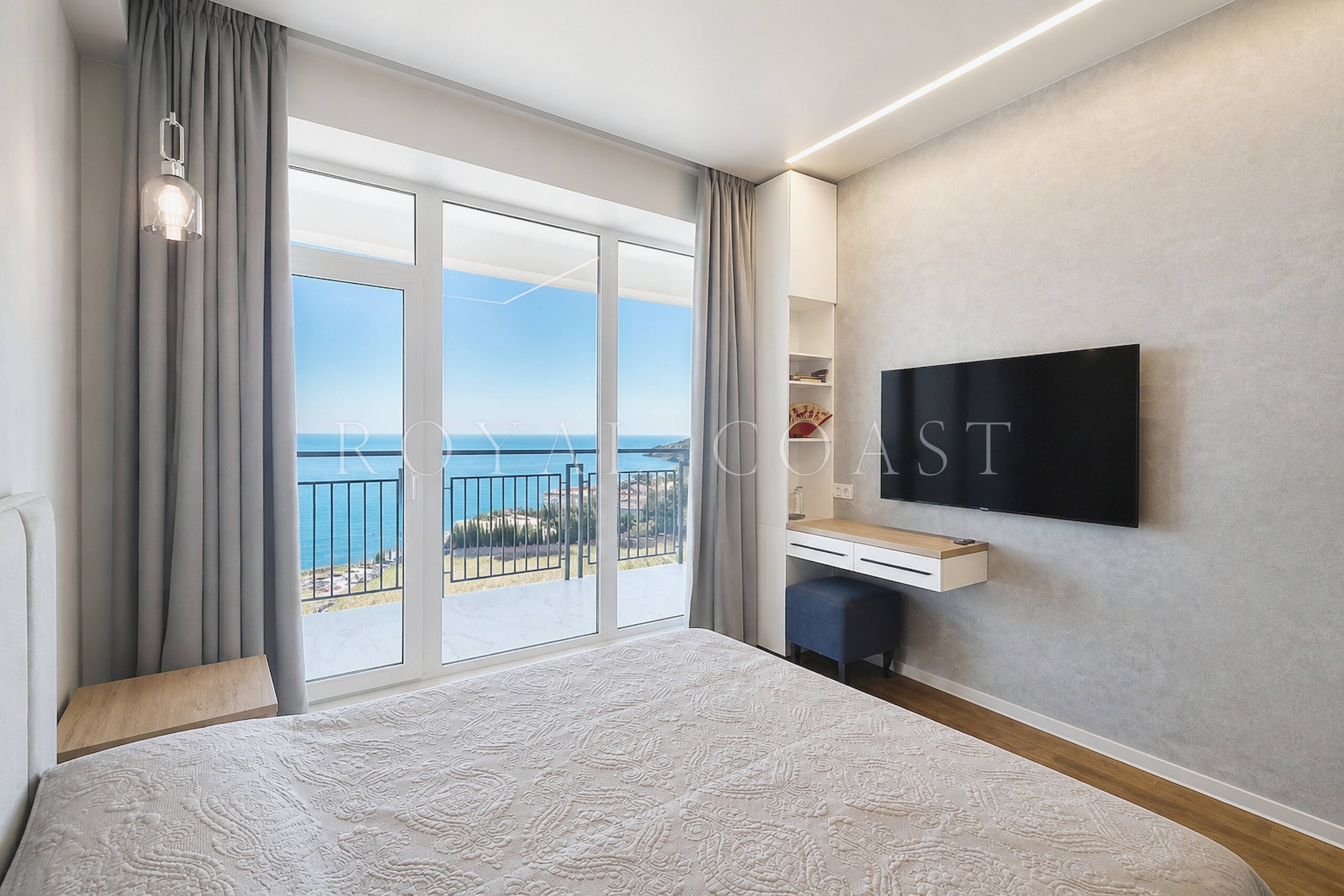 Двухкомнатные апартаменты в Ливадии, 62 м² — фото 5