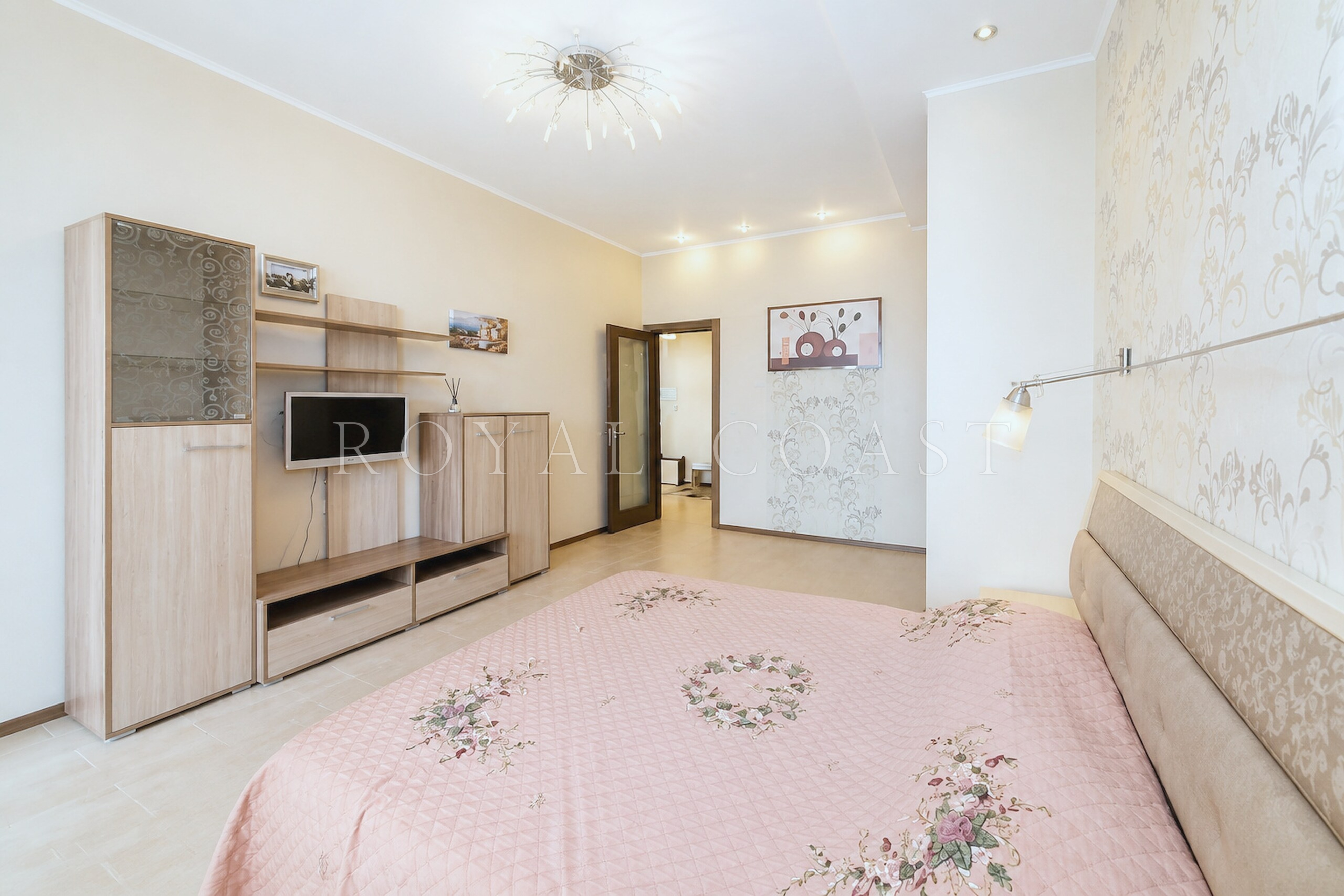 Однокомнатная квартира в Ялте, 60 м² — фото 11