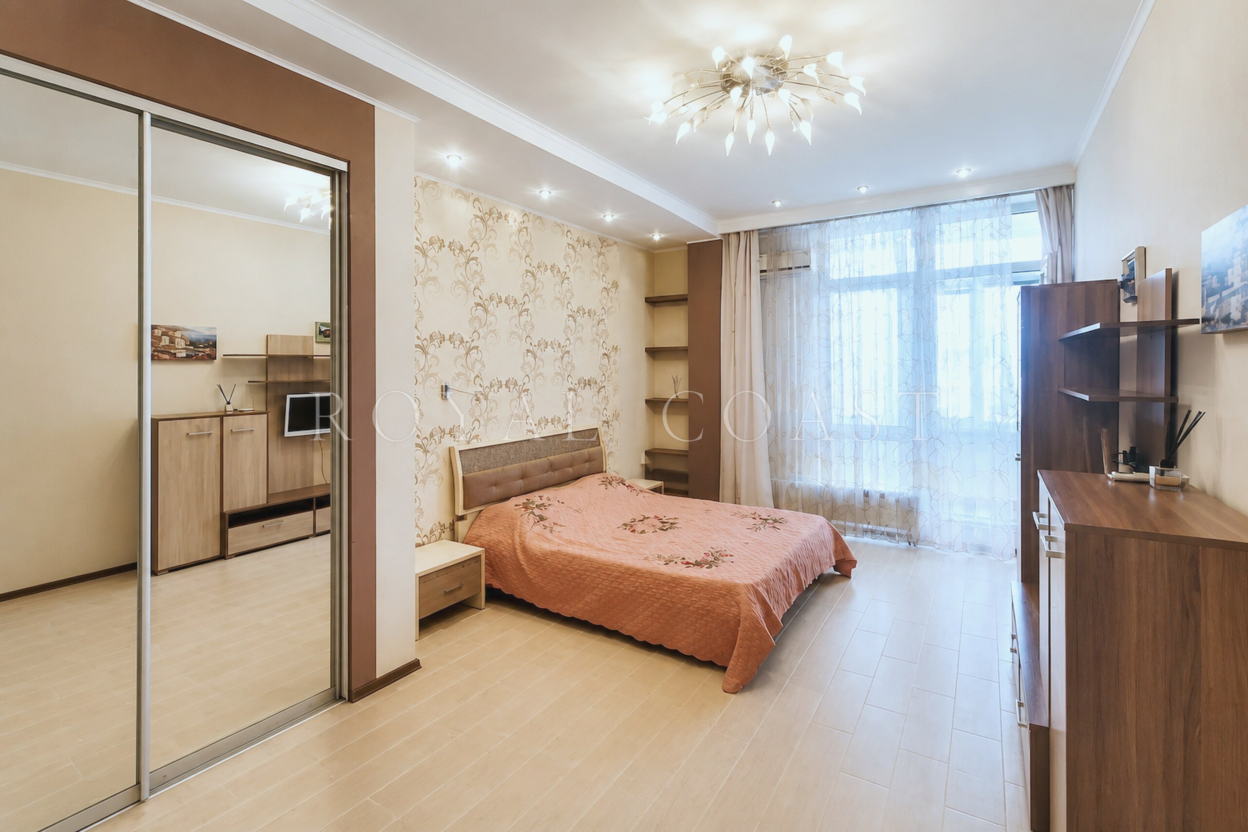 Однокомнатная квартира в Ялте, 60 м² — фото 12