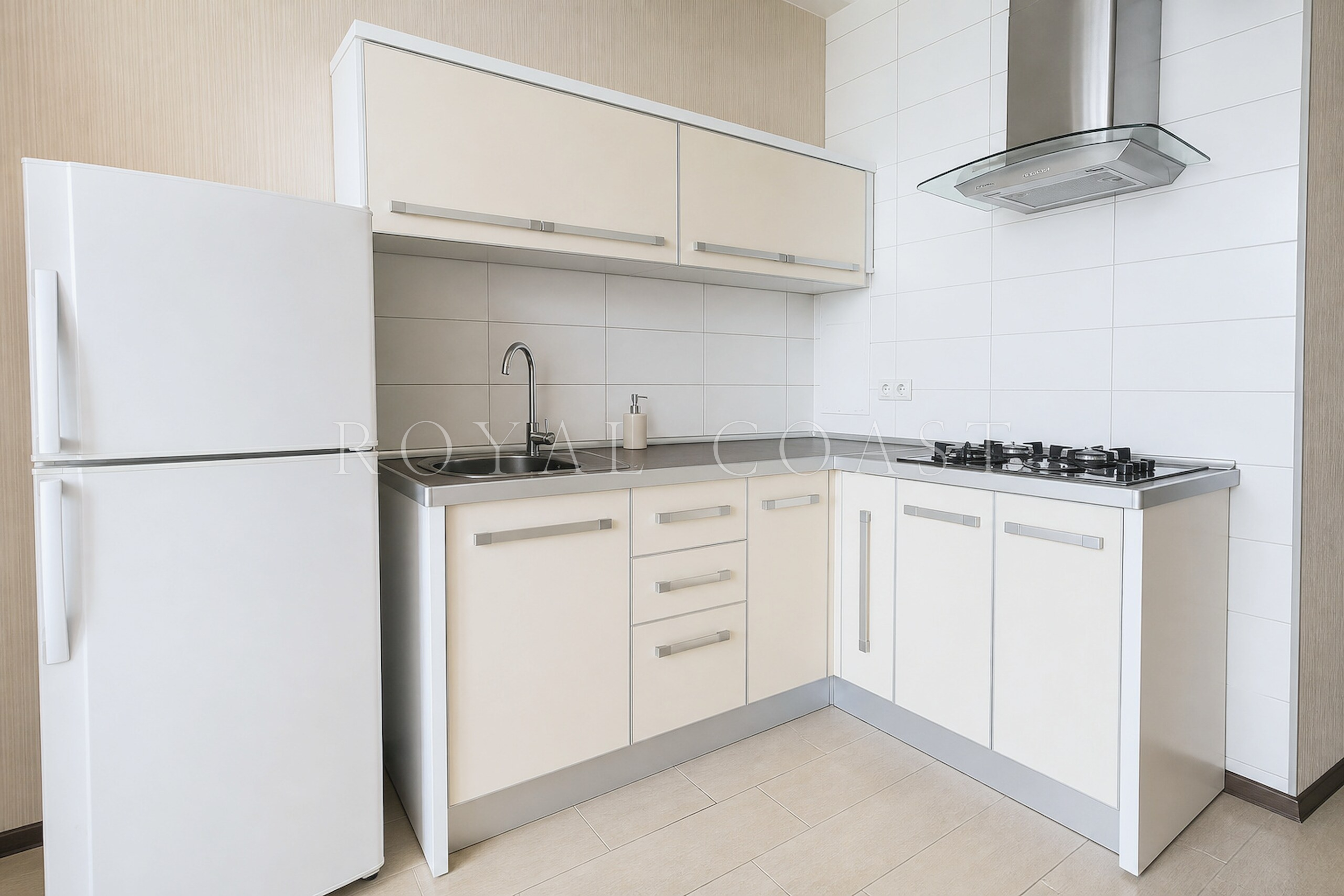 Однокомнатная квартира в Ялте, 60 м² — фото 4