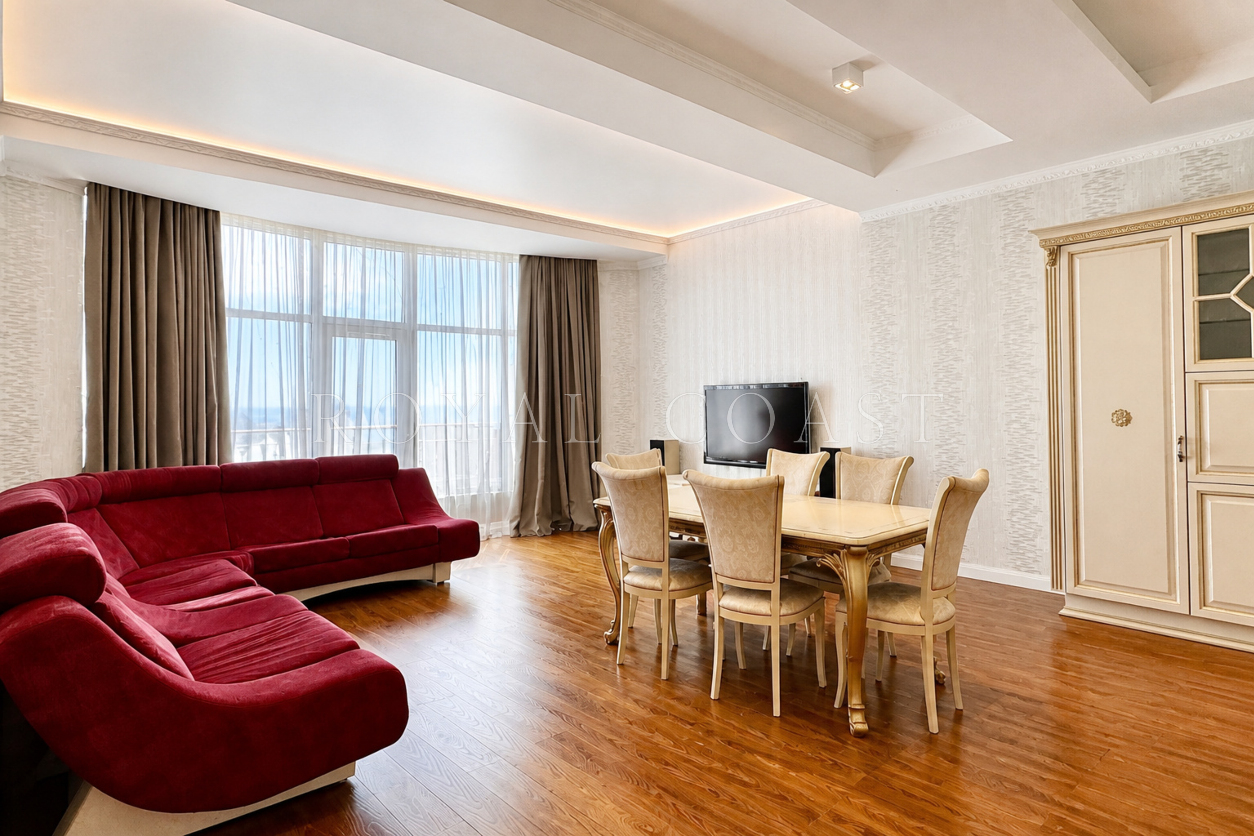 Двухкомнатная квартира в Ялте, 105.1 м²