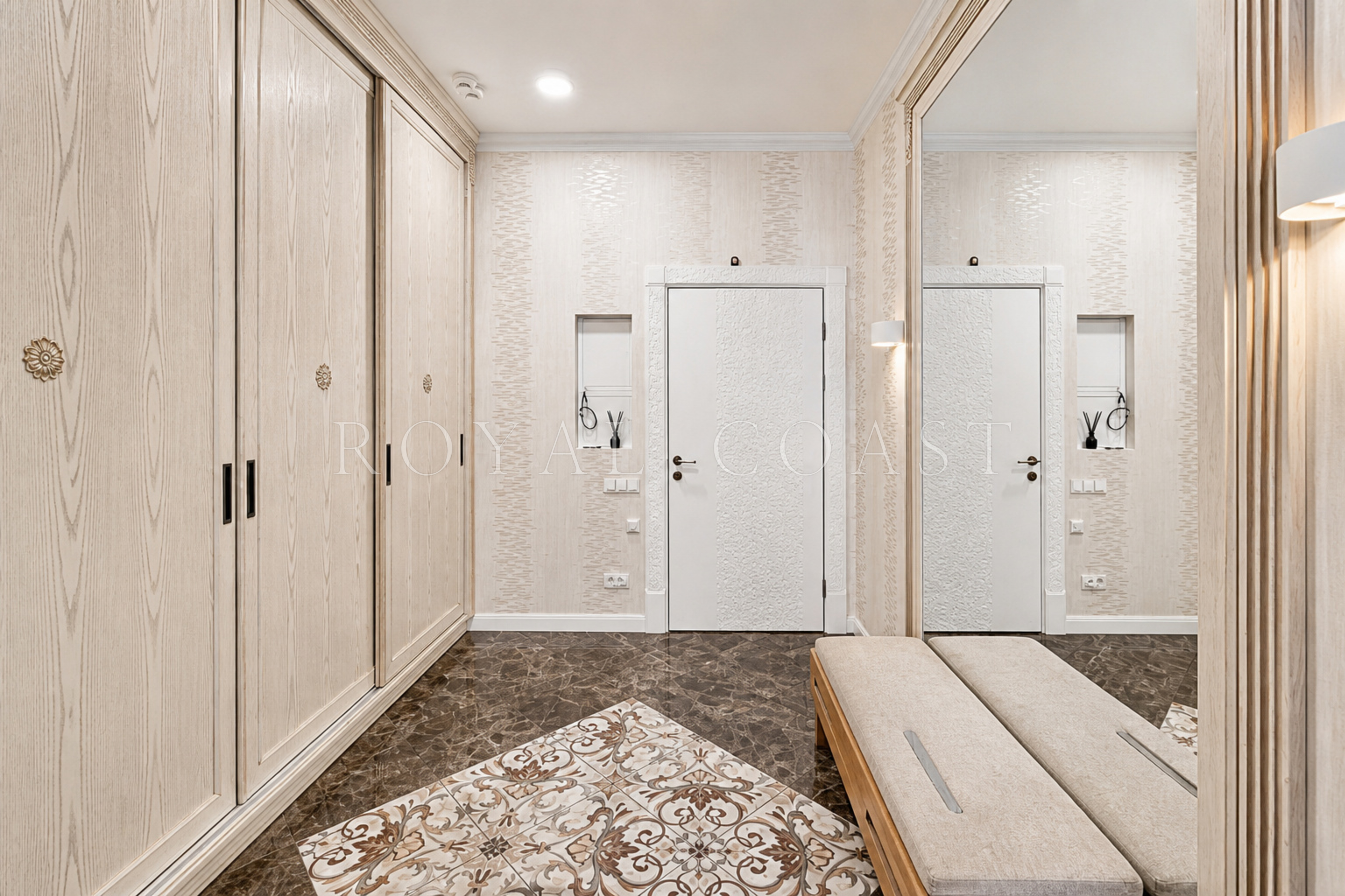 Двухкомнатная квартира в Ялте, 105.1 м² — фото 30
