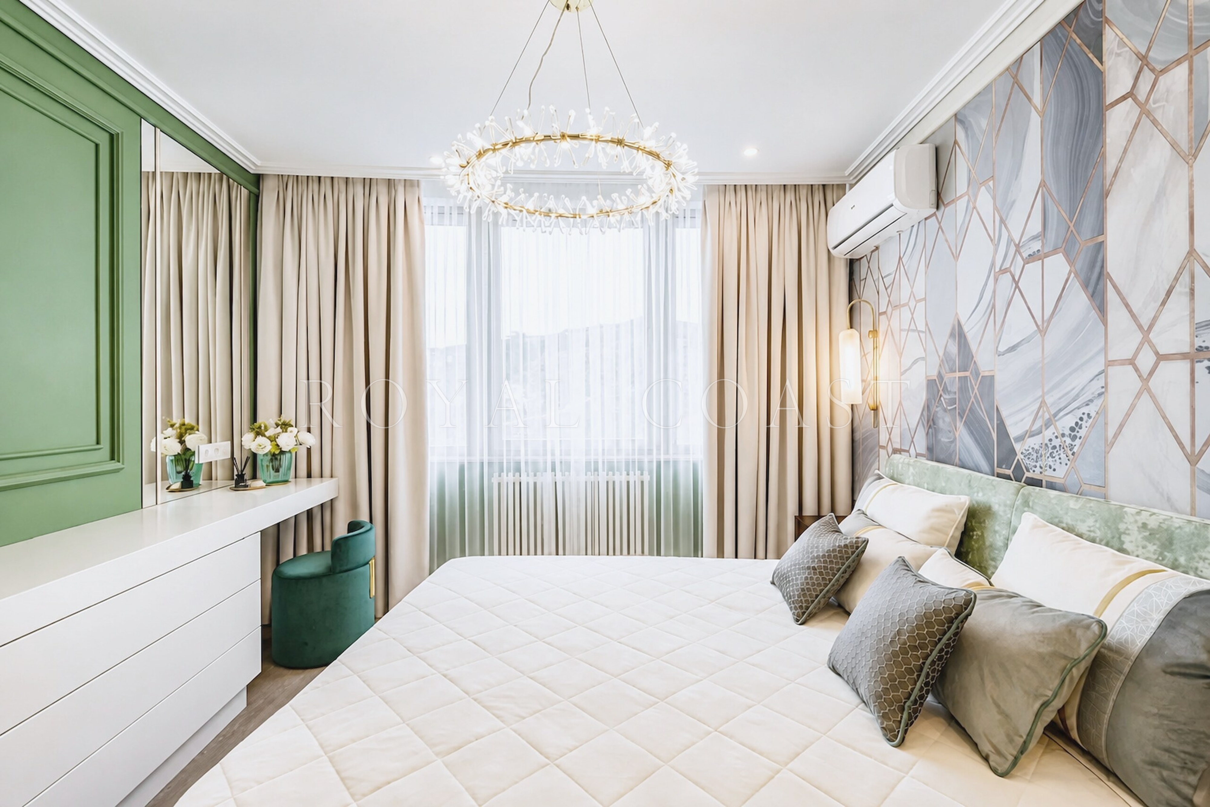 Четырёхкомнатная квартира в Ялте, 134.9 м² — фото 20