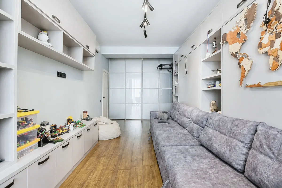 Четырёхкомнатная квартира в Ялте, 176 м² — фото 16