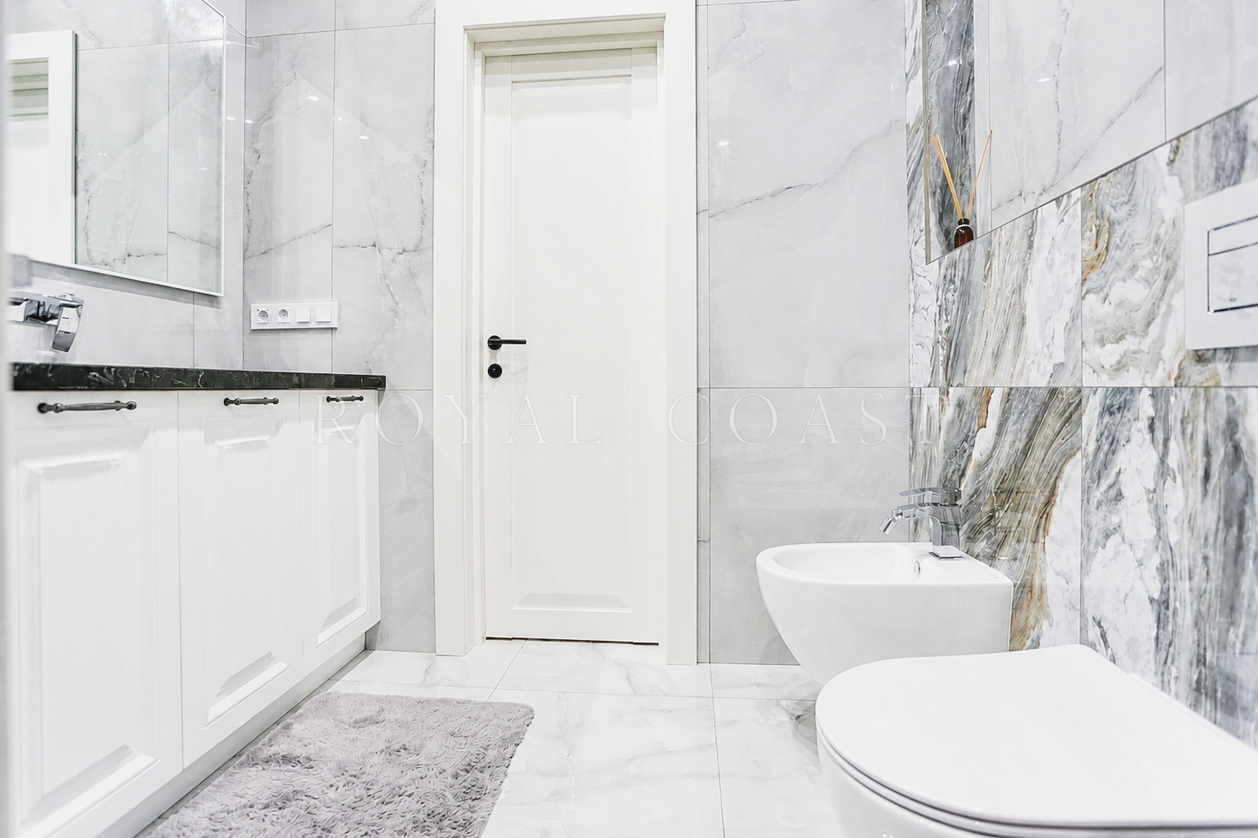 Четырёхкомнатная квартира в Ялте, 176 м² — фото 18