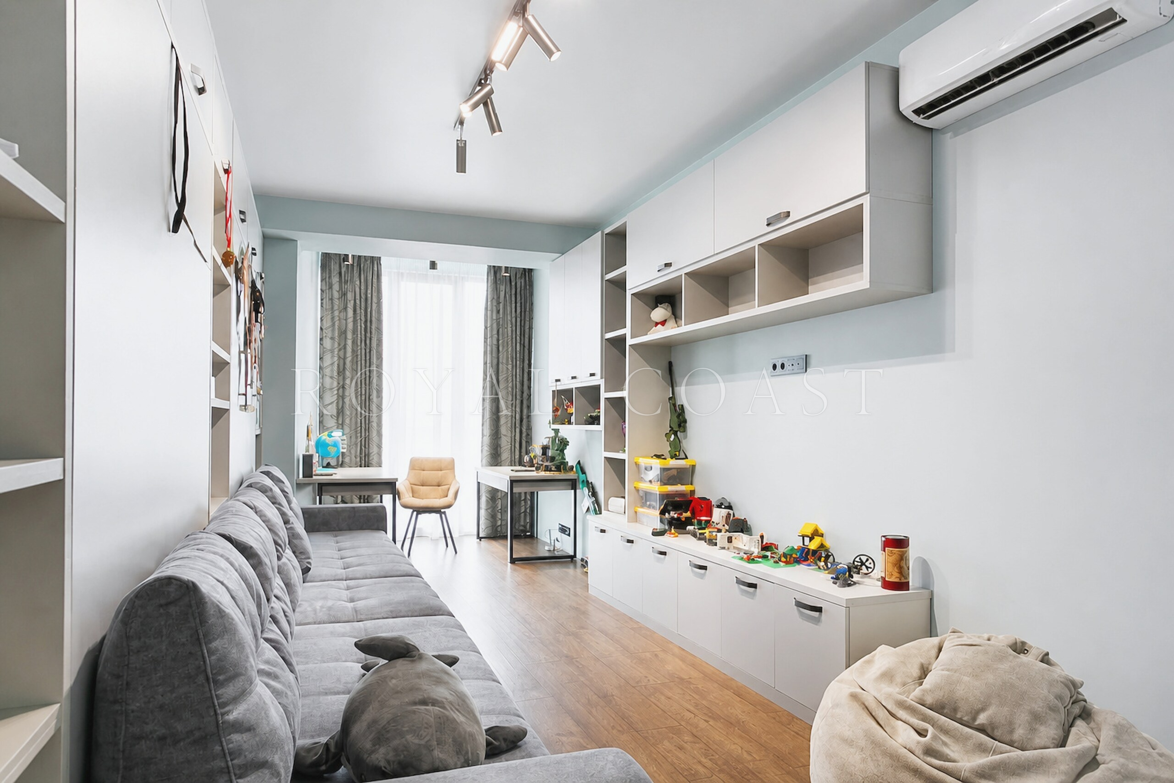 Четырёхкомнатная квартира в Ялте, 176 м² — фото 21
