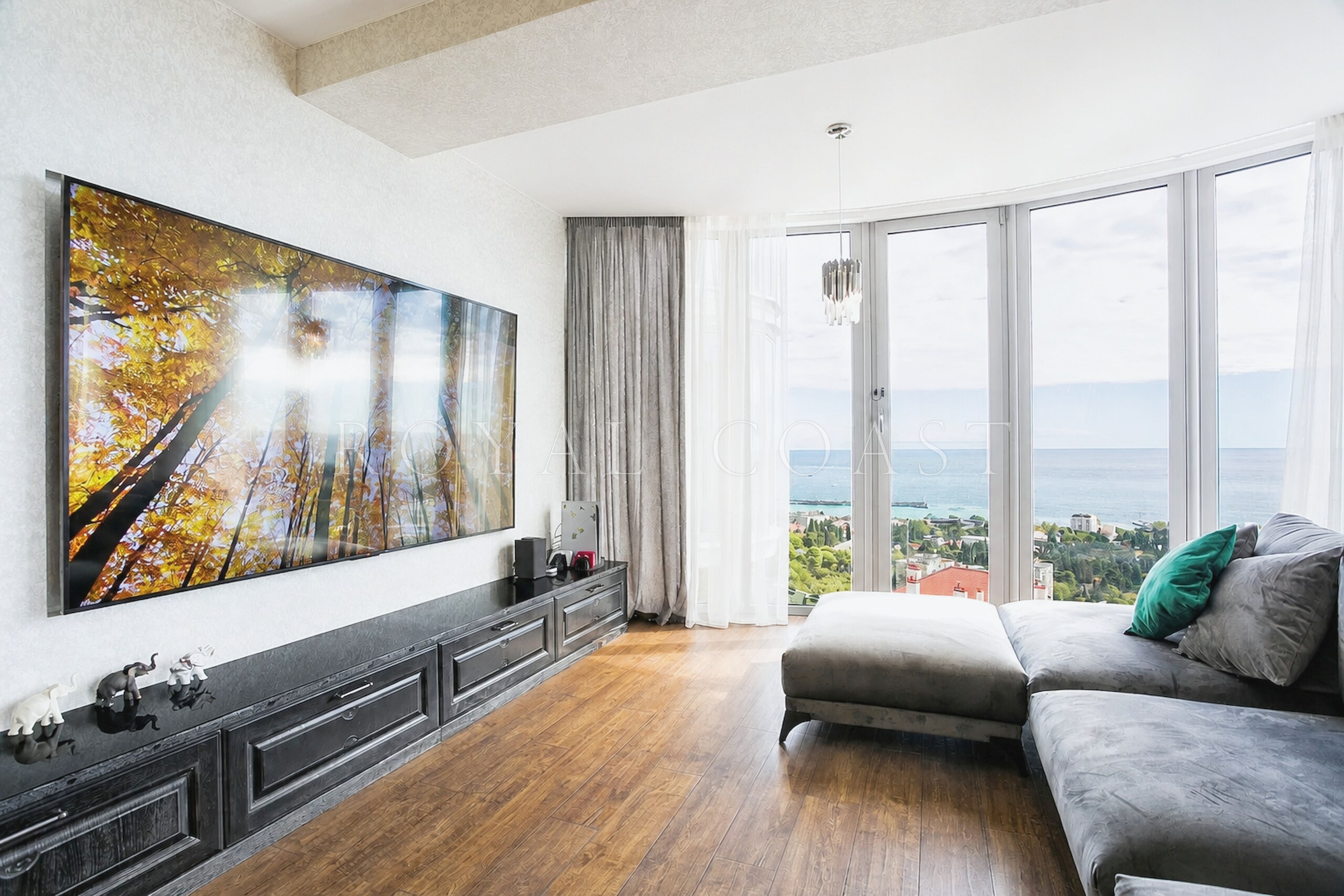 Четырёхкомнатная квартира в Ялте, 176 м² — фото 32