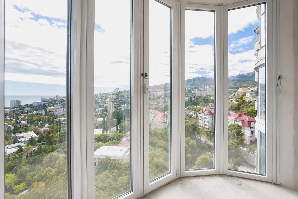 Четырёхкомнатная квартира в Ялте, 176 м² — фото 12