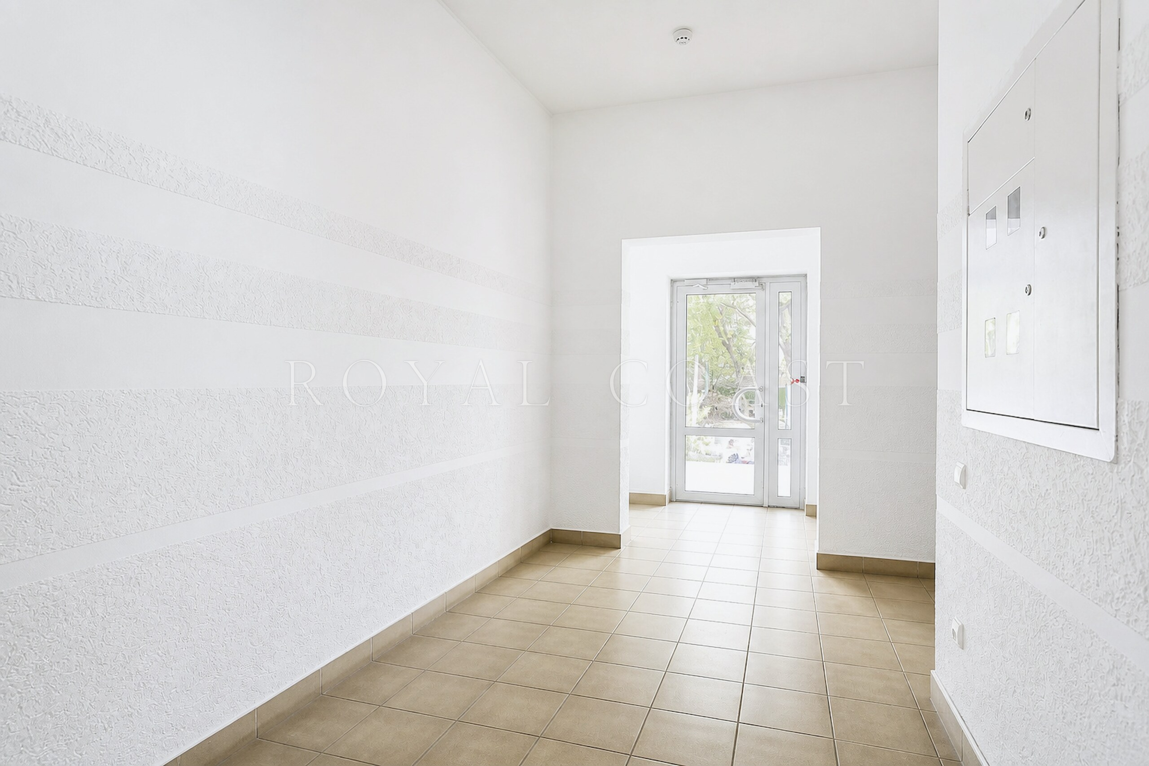Четырёхкомнатная квартира в Ялте, 176 м² — фото 21
